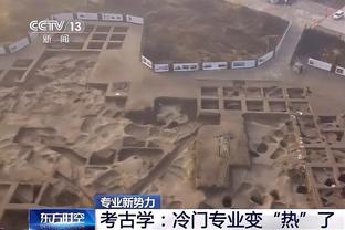 官方：19岁日本前锋福田师王将上调至门兴一线队，至少到赛季结束